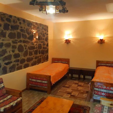 Old Tatev Guesthouse Exterior photo